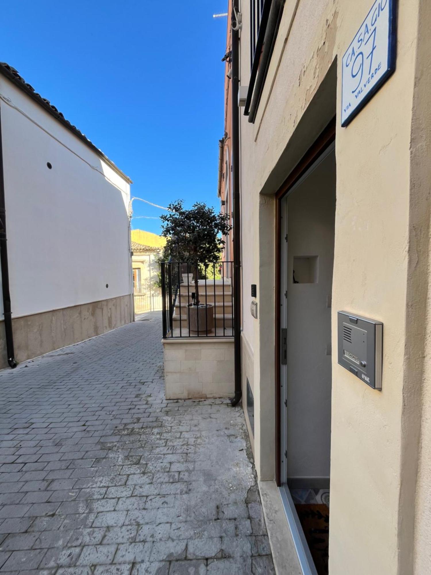 Casagio' Villa Ragusa Exteriör bild
